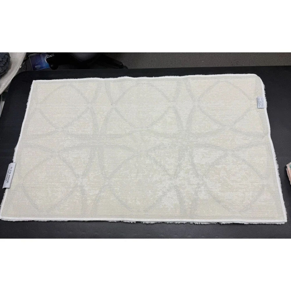 Abyss & Habidecor Bloomingdale’s Collector Bath Rug NWT Blue White Luxury Bistro